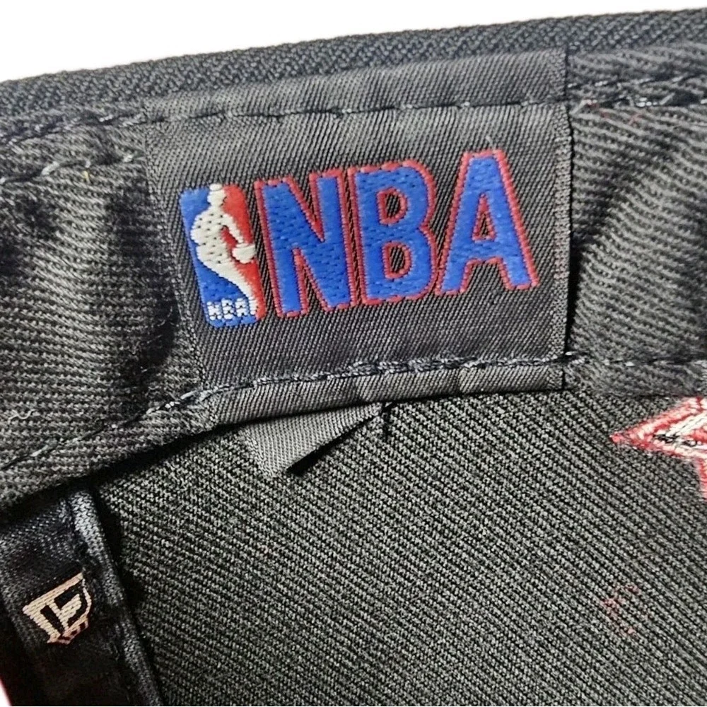 Vintage 100% Wool New Era 59 Fifty NBA Philadelphia 76ers Fitted Hat Size 7‎ 1/8